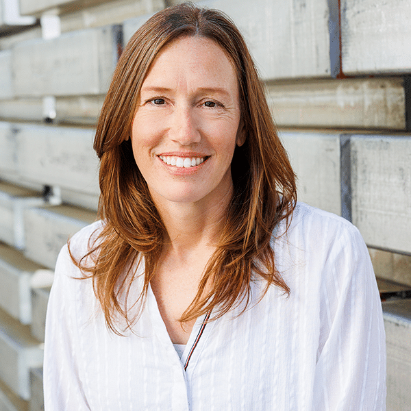 Donielle Wright Headshot - C-KOE Metals